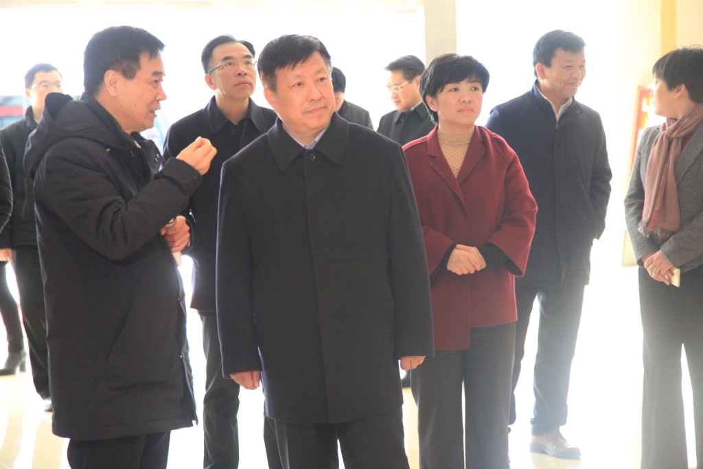 2018年3月5日，連云港市委副書記、代市長方偉到鷹游集團考察調研