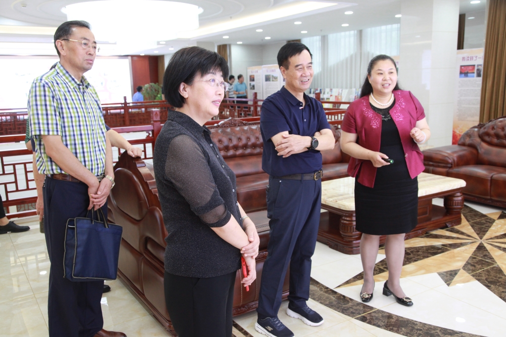 2019年9月17日，連云港市人力資源和社會保障局程曉紅局長蒞臨鷹游集團交流指導